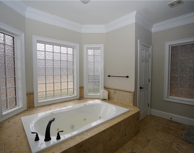 3022 Canton Pines Place - Photo Thumbnail 14