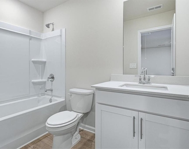 2238 Ashton Drive - Photo Thumbnail 20