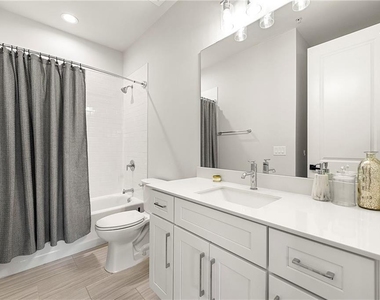 6890 Peachtree Dunwoody Road - Photo Thumbnail 10