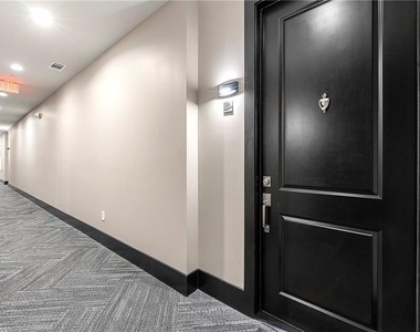 6890 Peachtree Dunwoody Road - Photo Thumbnail 2