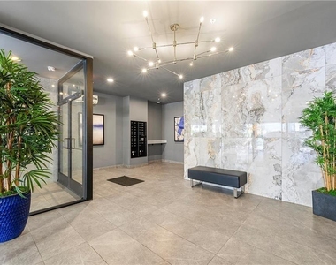 6890 Peachtree Dunwoody Road - Photo Thumbnail 21