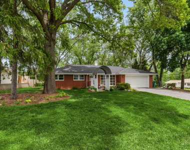1010 W Elm Street - Photo Thumbnail 28