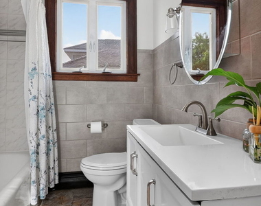 708 Mccarthy Road - Photo Thumbnail 11