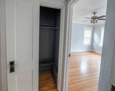 1640 N Linder Avenue - Photo Thumbnail 23