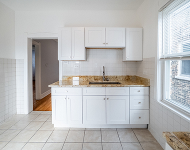 1640 N Linder Avenue - Photo Thumbnail 3