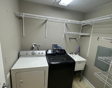 430 S Western Avenue - Photo Thumbnail 36