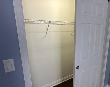 430 S Western Avenue - Photo Thumbnail 6
