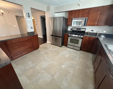 430 S Western Avenue - Photo Thumbnail 11
