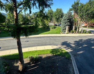 430 S Western Avenue - Photo Thumbnail 38