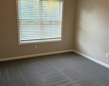 1105 Trumpet Vine Court Se - Photo Thumbnail 27