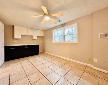 6150 Mallory Road - Photo Thumbnail 12