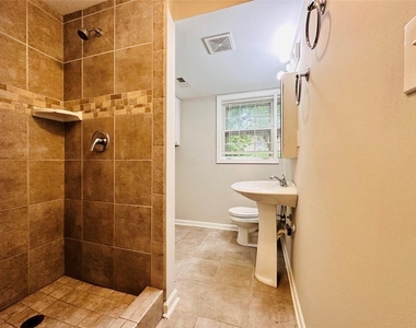 6150 Mallory Road - Photo Thumbnail 13