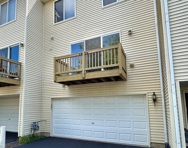 1634 Windward Drive - Photo Thumbnail 11