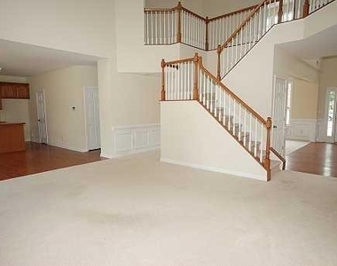 1196 Havenstone Walk - Photo Thumbnail 7