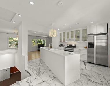 354 Indian Drive - Photo Thumbnail 1