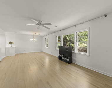 354 Indian Drive - Photo Thumbnail 9
