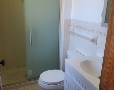 427 Justine Avenue - Photo Thumbnail 19