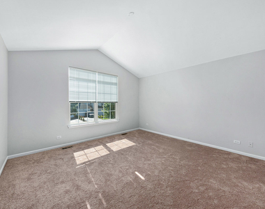 23844 Mcmullin Circle - Photo Thumbnail 9