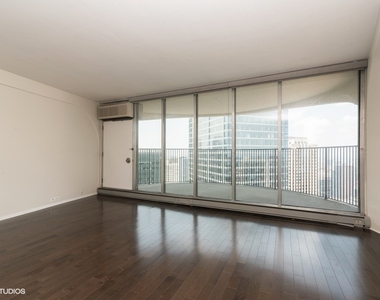 300 N State Street - Photo Thumbnail 1