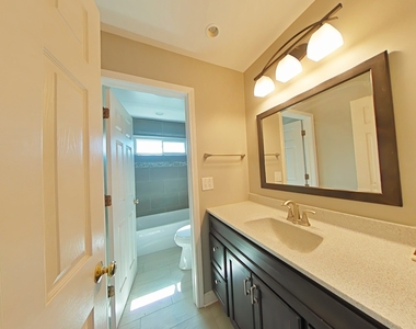 1862 Baldwin Way - Photo Thumbnail 10