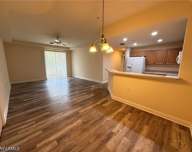 2909 Tuscan Drive - Photo Thumbnail 2