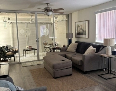 290 Naples Cove Drive - Photo Thumbnail 22