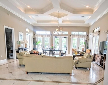 15850 Portofino Springs Boulevard - Photo Thumbnail 40