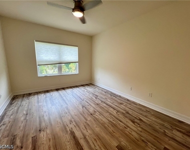 15850 Portofino Springs Boulevard - Photo Thumbnail 23