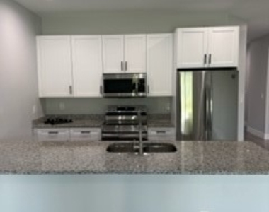 2606 Sunniland Boulevard - Photo Thumbnail 4