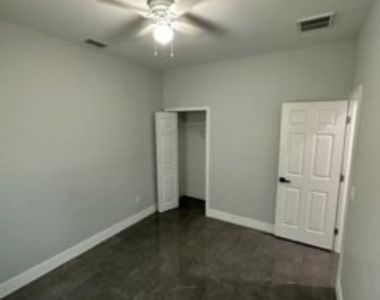 2606 Sunniland Boulevard - Photo Thumbnail 7