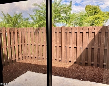 12963 Elm Creek Court - Photo Thumbnail 10