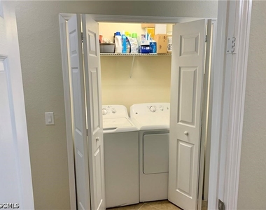 13771 Julias Way - Photo Thumbnail 22