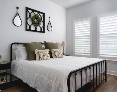 8892 Scarlotti Place - Photo Thumbnail 21