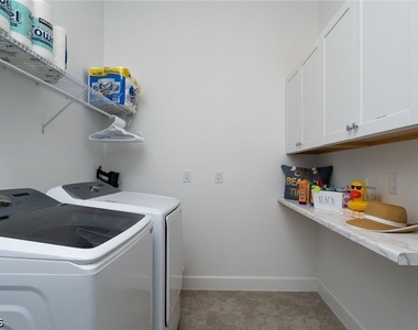 8892 Scarlotti Place - Photo Thumbnail 25