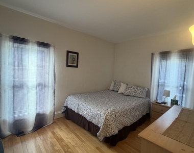 28 Smith - Photo Thumbnail 5