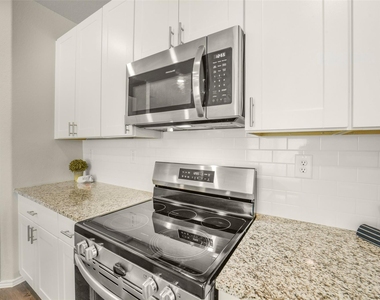 21610 Desert Lily Road - Photo Thumbnail 8