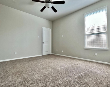 23527 Prato Gardens Lane - Photo Thumbnail 17