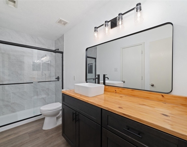 7042 Durango Creek Lane - Photo Thumbnail 22