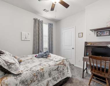 14228 Sedona Ridge Drive - Photo Thumbnail 19