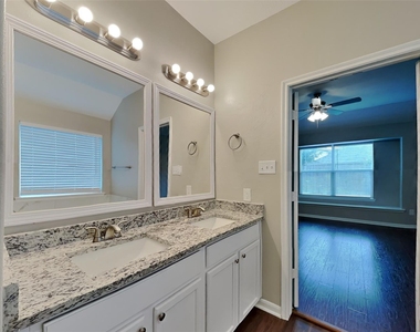 22502 Holbrook Springs Court - Photo Thumbnail 8