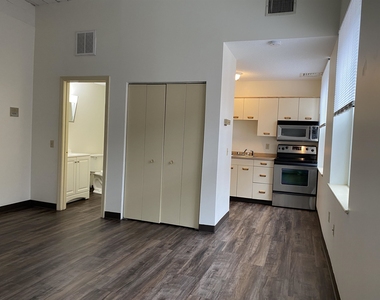 30 Hanover - Photo Thumbnail 11