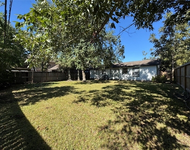 514 Bertloma Street - Photo Thumbnail 23