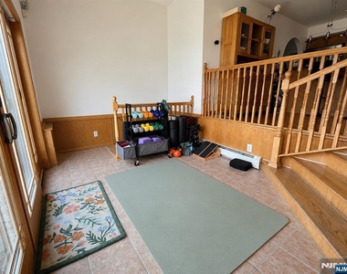 110 Rutherford - Photo Thumbnail 6