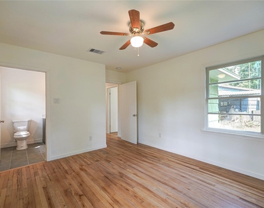 1319 Elm Street - Photo Thumbnail 29
