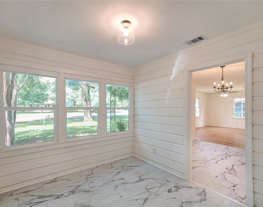 1319 Elm Street - Photo Thumbnail 24