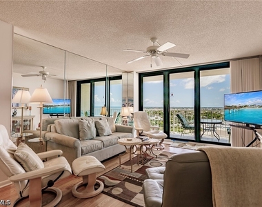 260 Seaview Court - Photo Thumbnail 5