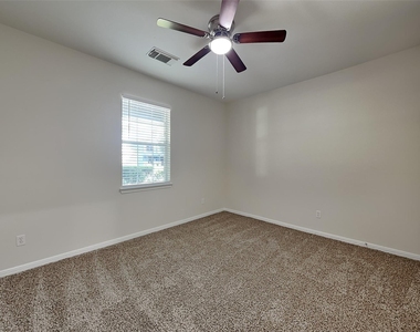17906 Magenta Springs Drive - Photo Thumbnail 11