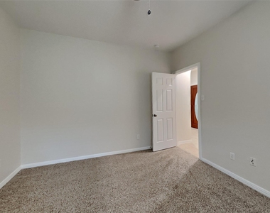 17906 Magenta Springs Drive - Photo Thumbnail 12