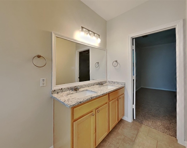 17906 Magenta Springs Drive - Photo Thumbnail 8