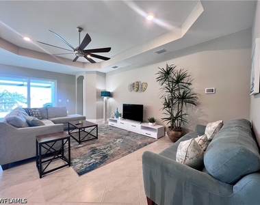 14715 Kelson Circle - Photo Thumbnail 4